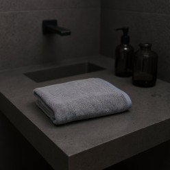 Set asciugamani Zacinto: stile, comfort e colori eleganti per il tuo bagno