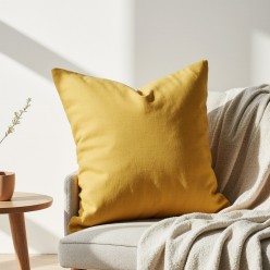 Cuscino d'arredo collezione Clori colorazione ocra lemoirehome