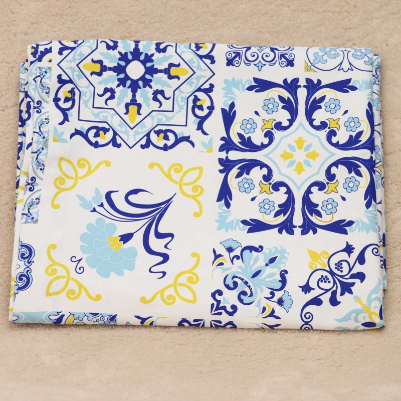 Grembiule Scilla in cotone 100% – Maioliche mediterranee dettaglio tessuto lemoire home Grembiule Scilla in cotone 100% – Maioliche mediterranee dettaglio tessuto lemoire home
