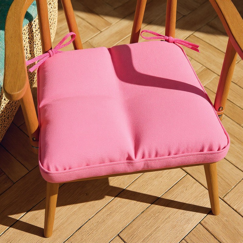 cuscino coprisedie Clio rosa acceso. Laccetti, imbottitura rimuovibile e design elegante per ogni ambiente. cuscino coprisedie Clio rosa acceso. Laccetti, imbottitura rimuovibile e design elegante per ogni ambiente.