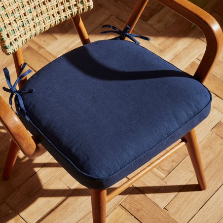 cuscino coprisedie con laccetti, imbottitura rimuovibile e design elegante. Comfort e stile per ogni ambiente della tua casa.