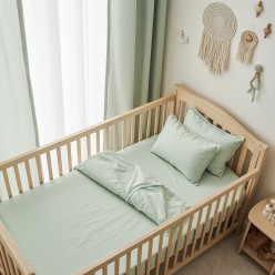 Baby Pegaso – Lenzuola Culla Verde Pastello, Sogni Dolci e Morbidi Abbracci