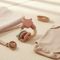 Gattino giocattolo per bebè: dentizione serena con chiavi colorate catalogo lemoire home