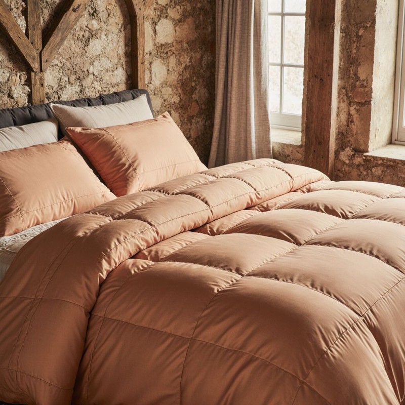 Trapunta Urania per letto matrimoniale in raso di cotone arancione